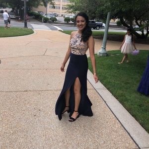 Meet your Posher, Julia